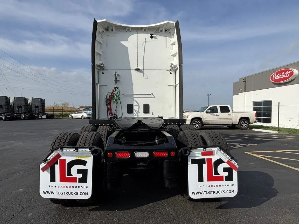 2021 Peterbilt 579 in Springfield, MO — photo 5