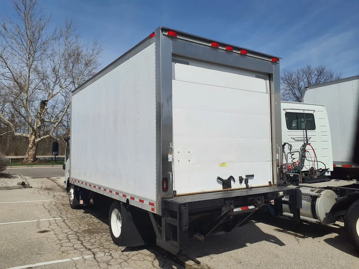 2018 Isuzu NPR in O'fallon, MO — photo 6