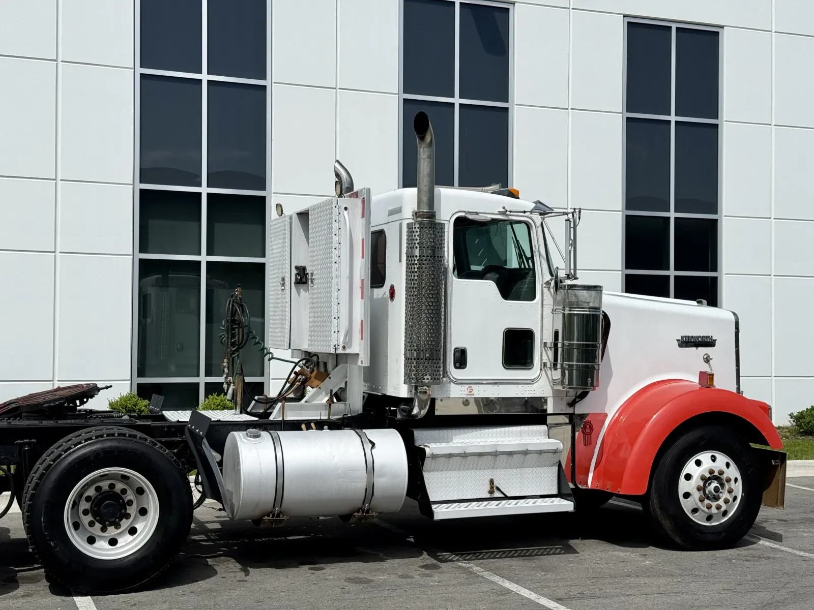 2003 Kenworth W900 in New Lenox, IL — photo 7