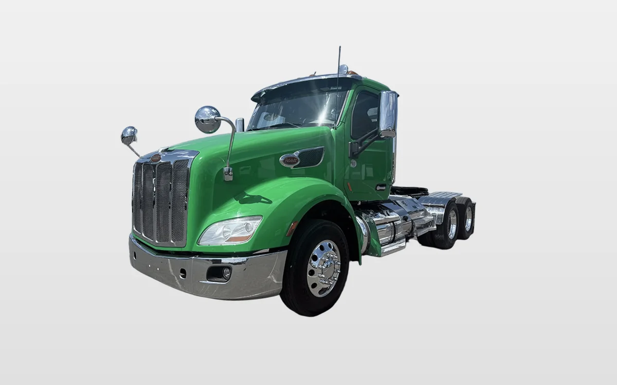 2019 Peterbilt 579 - image 1