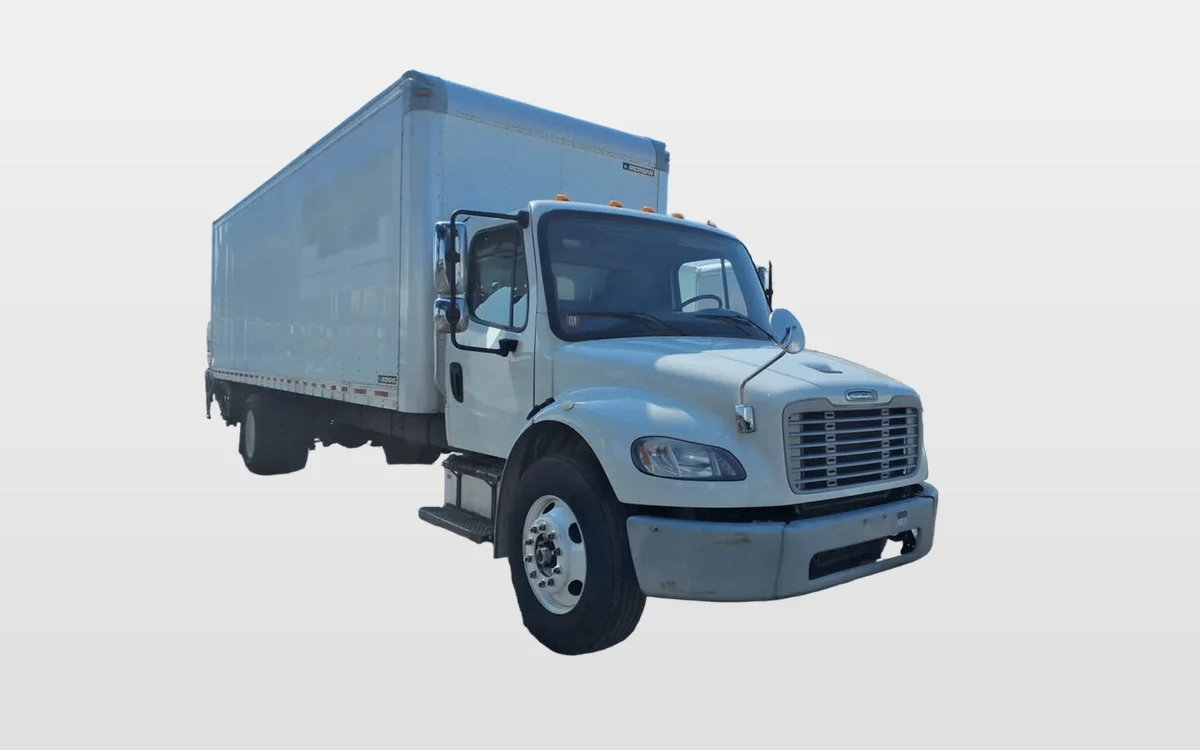 2018 Freightliner M2 106 - image 1