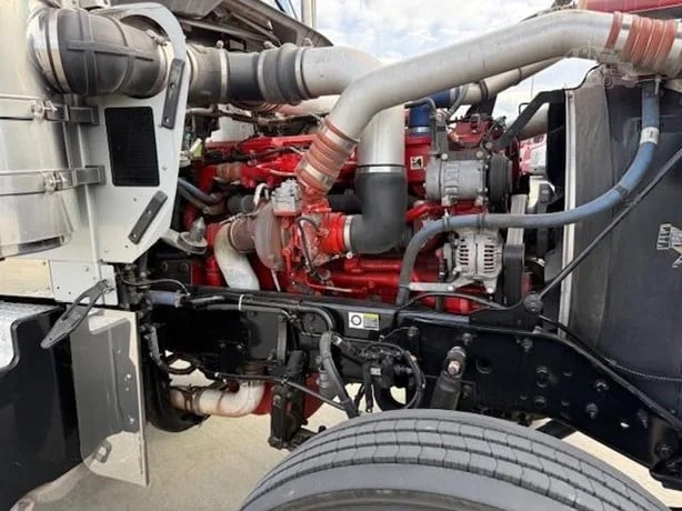 2019 Kenworth W900 - image 8