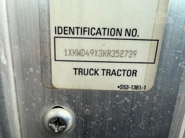 2019 Kenworth W900 - image 14