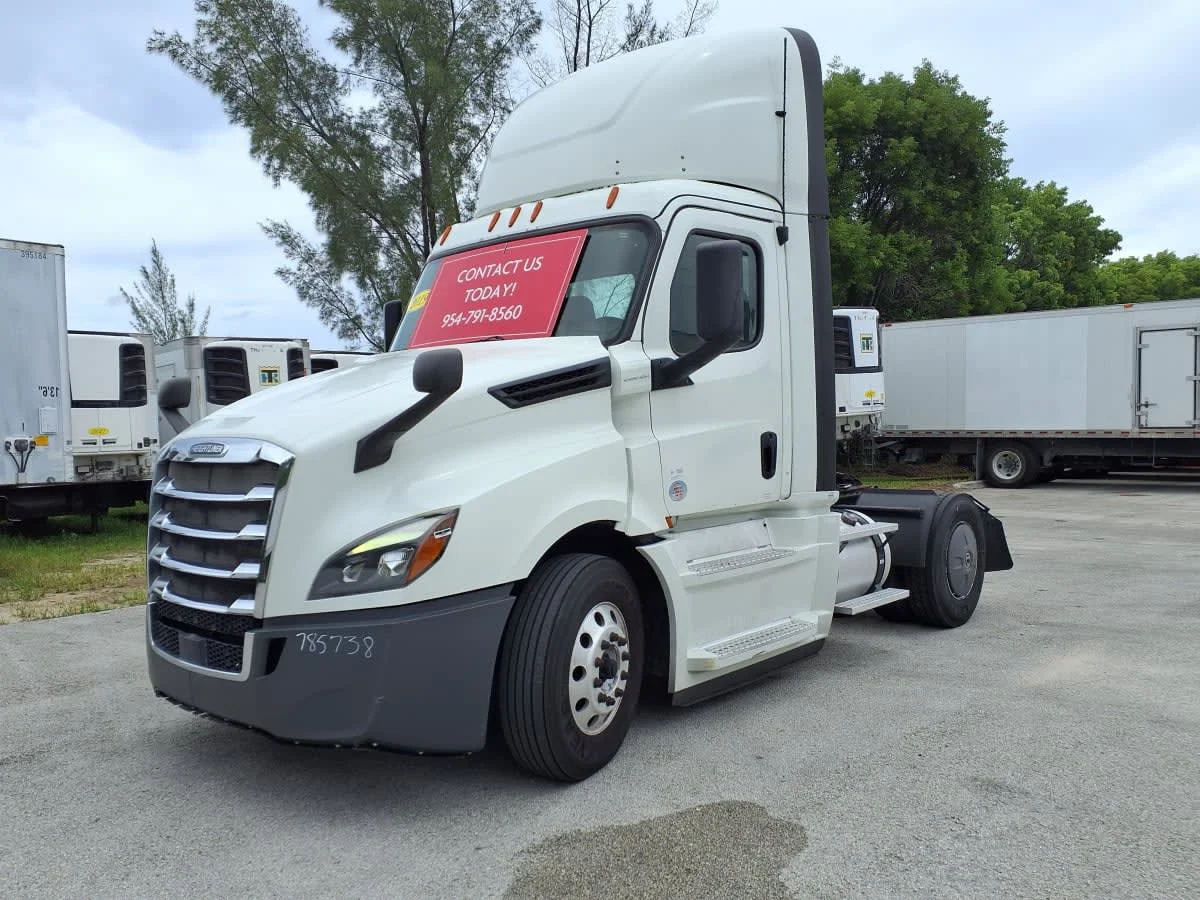 2019 Freightliner Cascadia in Davie, FL