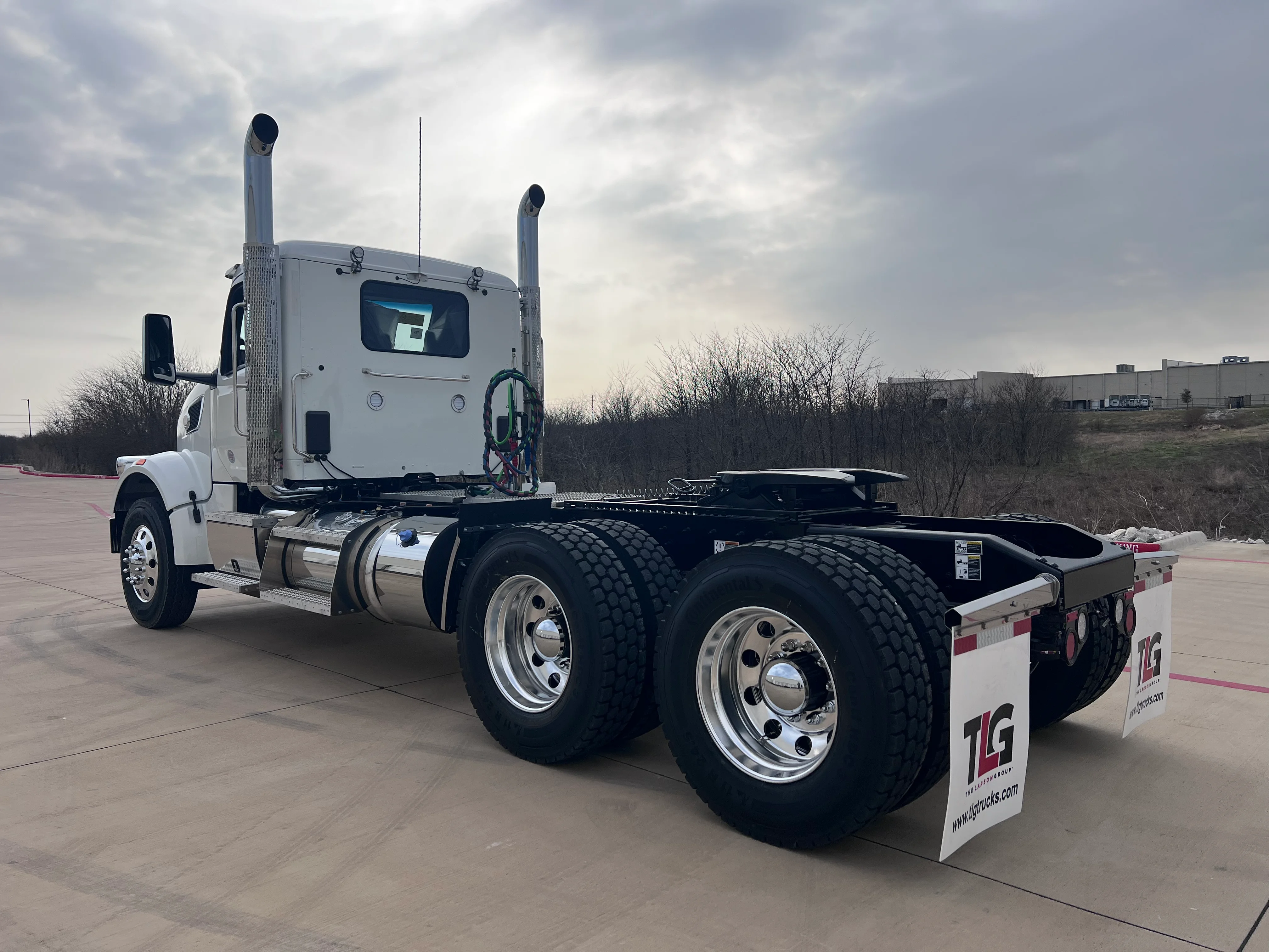2027 Peterbilt 567 in Hattiesburg, MS — photo 3