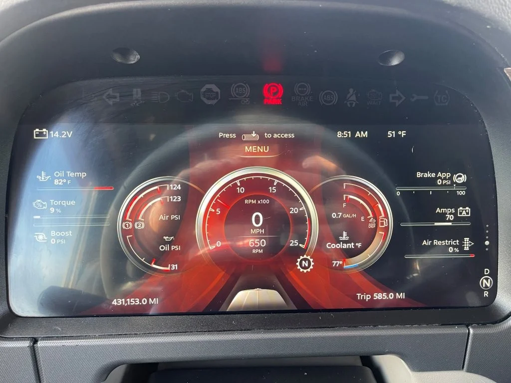 2023 Peterbilt 579 - image 11