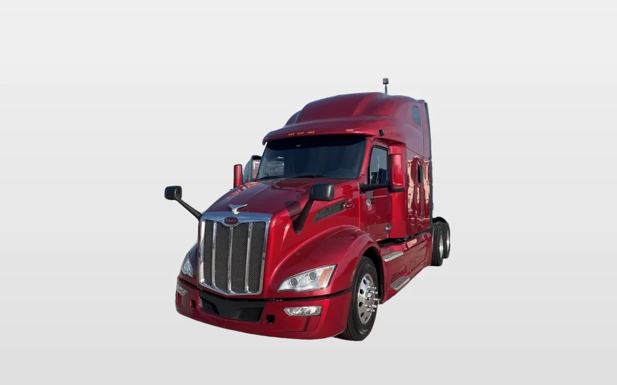 2023 Peterbilt 579 - image 1
