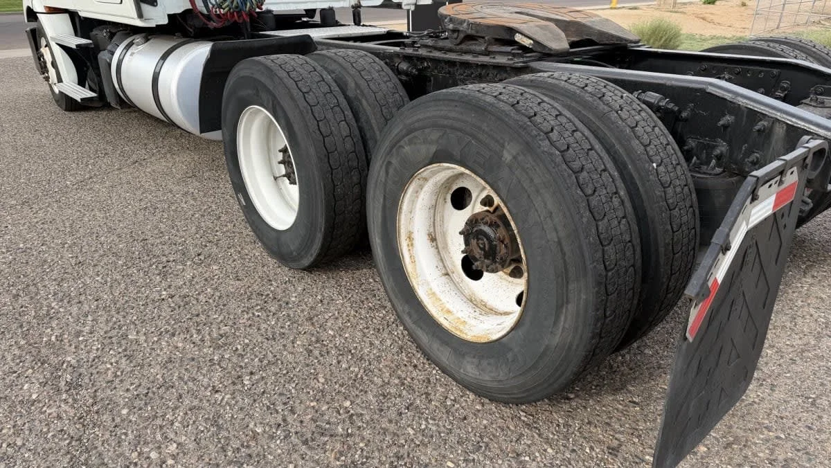 2019 Freightliner Cascadia in Phoenix, AZ — photo 18