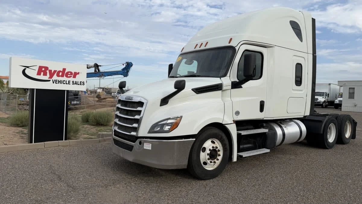 2019 Freightliner Cascadia in Phoenix, AZ