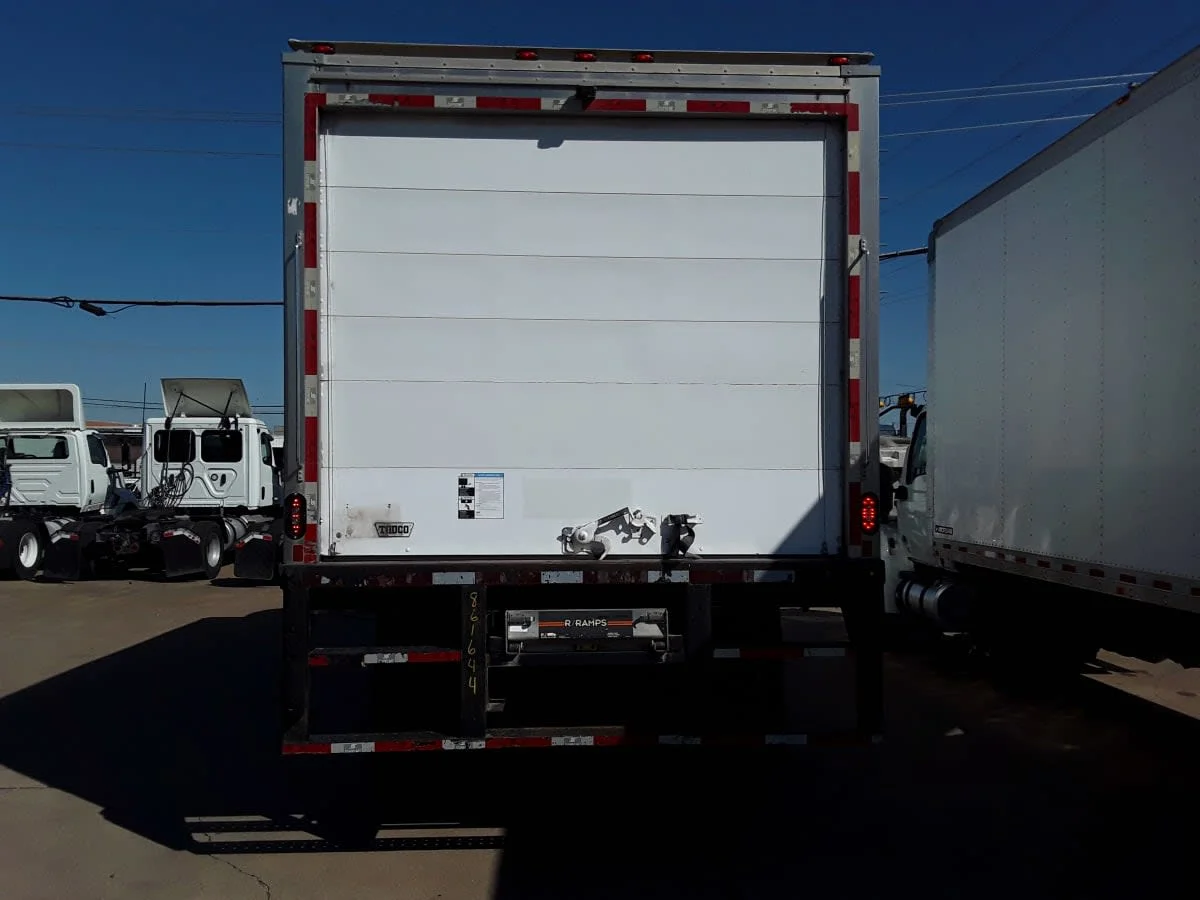 2019 International 4300 - image 5