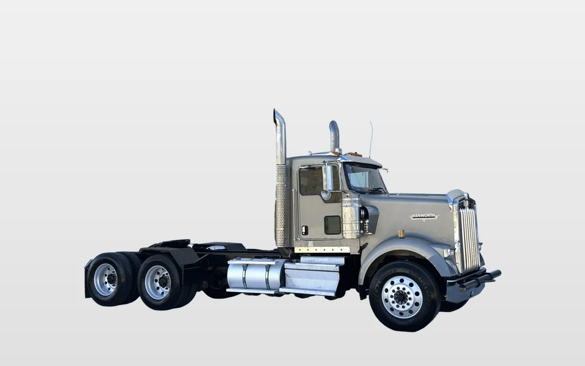 2021 Kenworth W900 - image 1