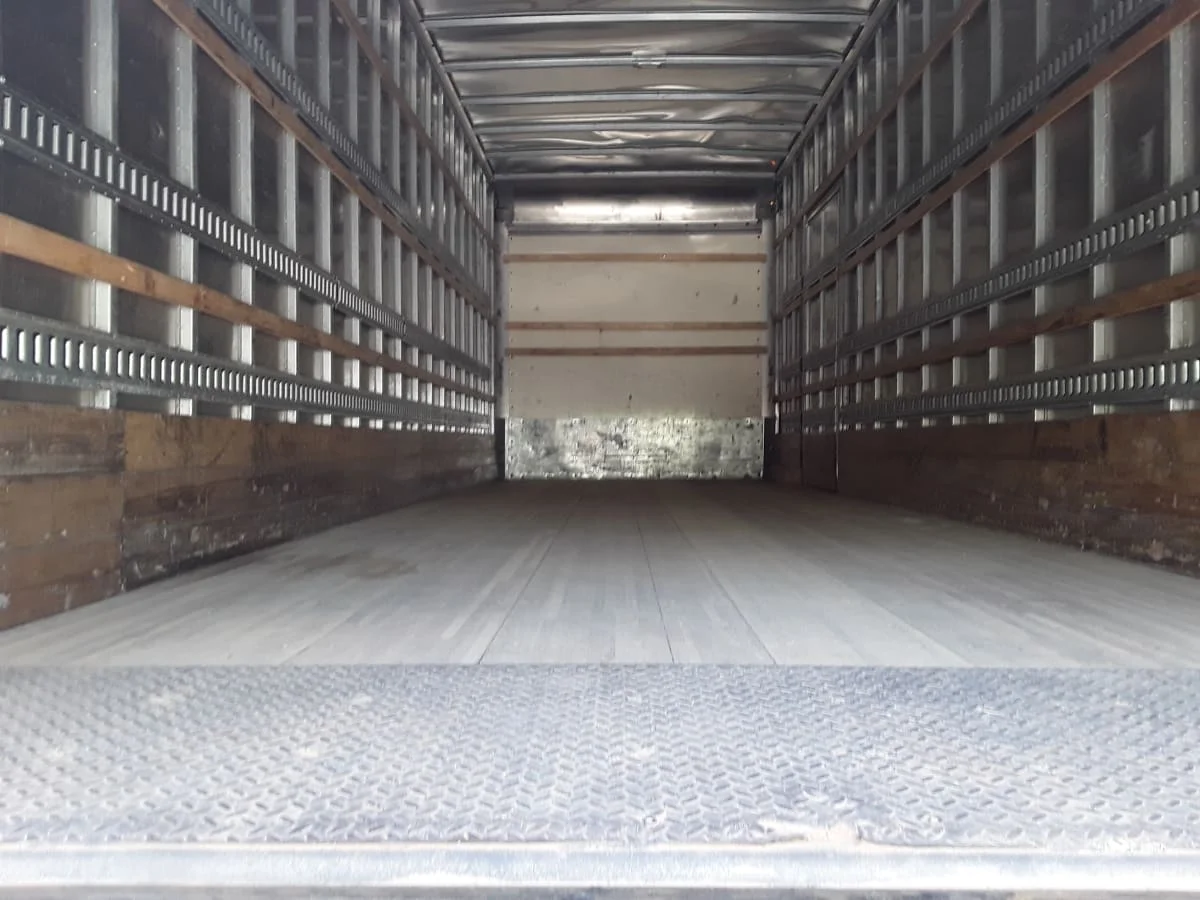 2020 International MV - image 8