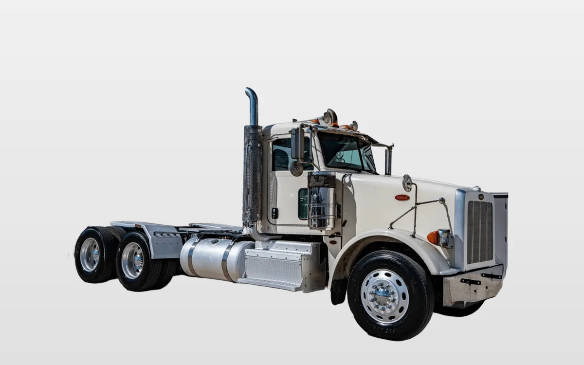 2012 Peterbilt - image 1