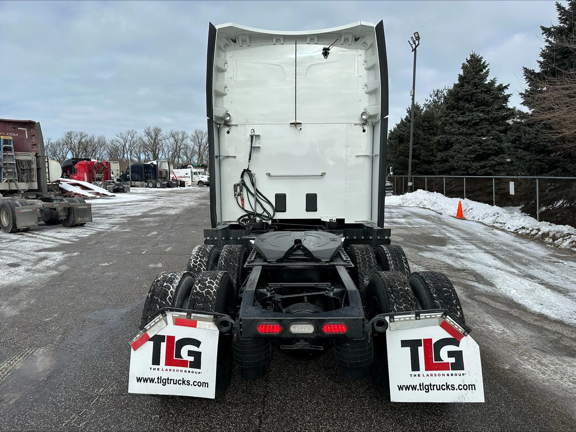 2021 Peterbilt 579 in Portland, OR — photo 4