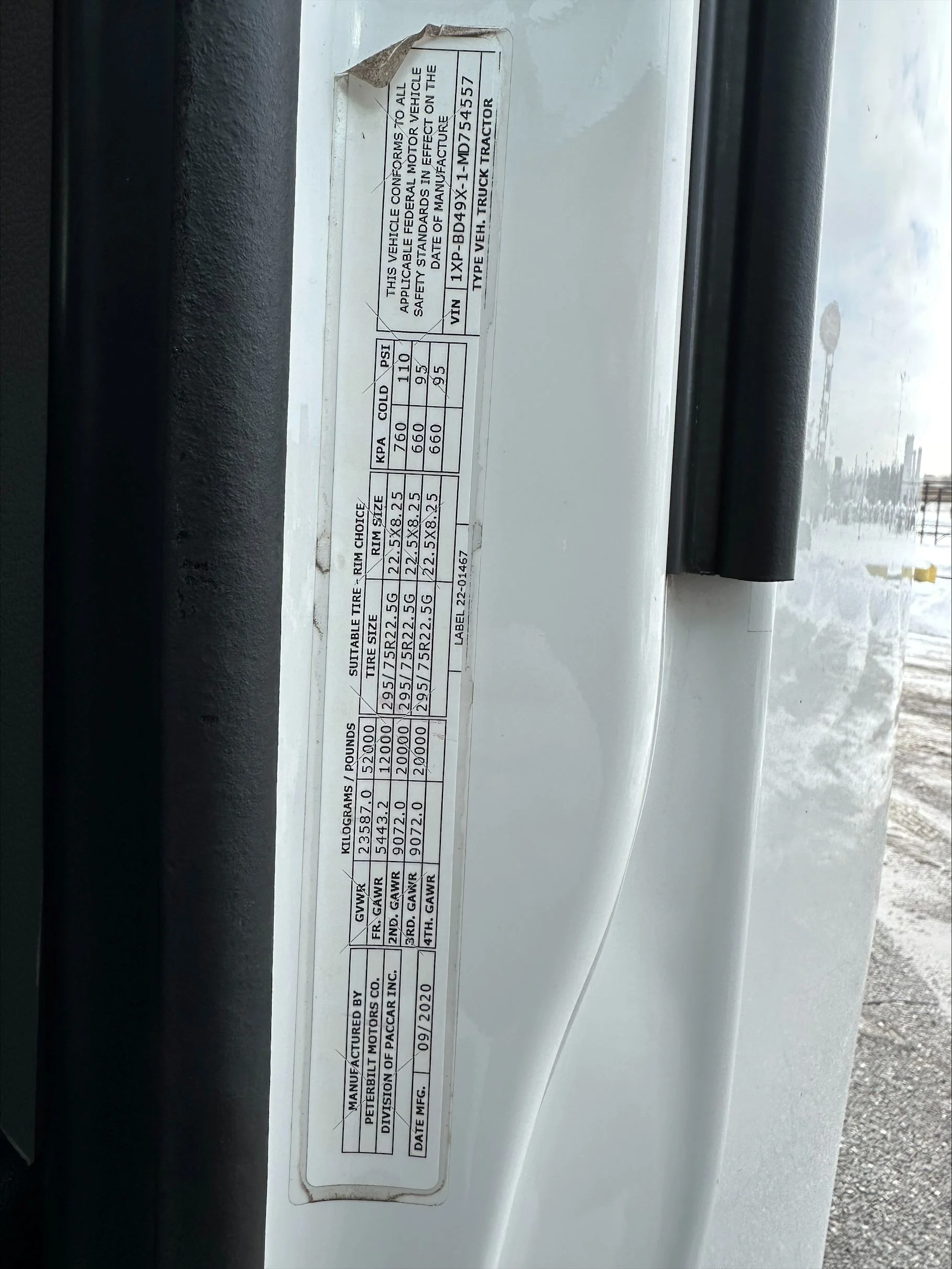2021 Peterbilt 579 in Portland, OR — photo 6