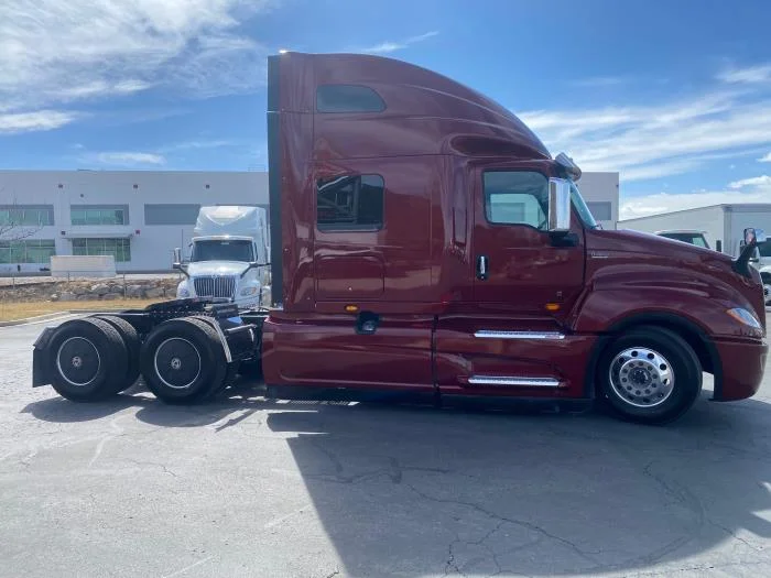 2026 International LT - image 5