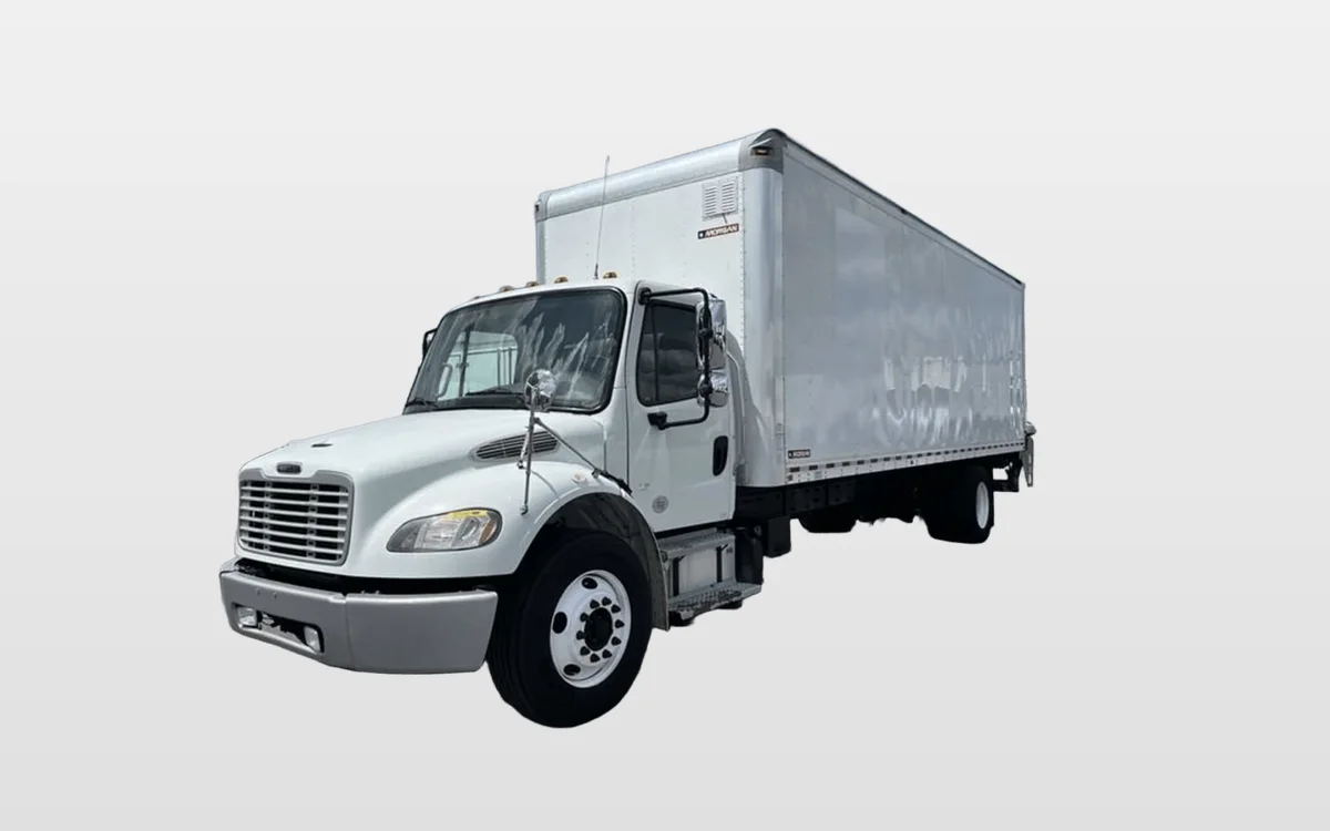 2019 Freightliner M2 106 - image 1