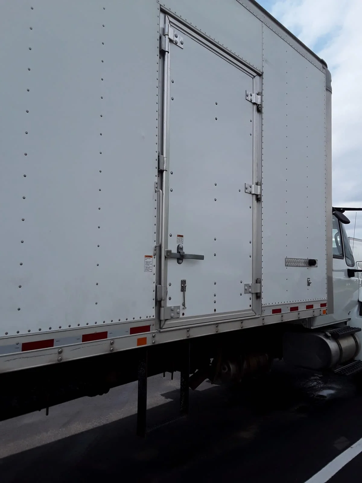 2019 International 4300 in Altoona, IA — photo 15
