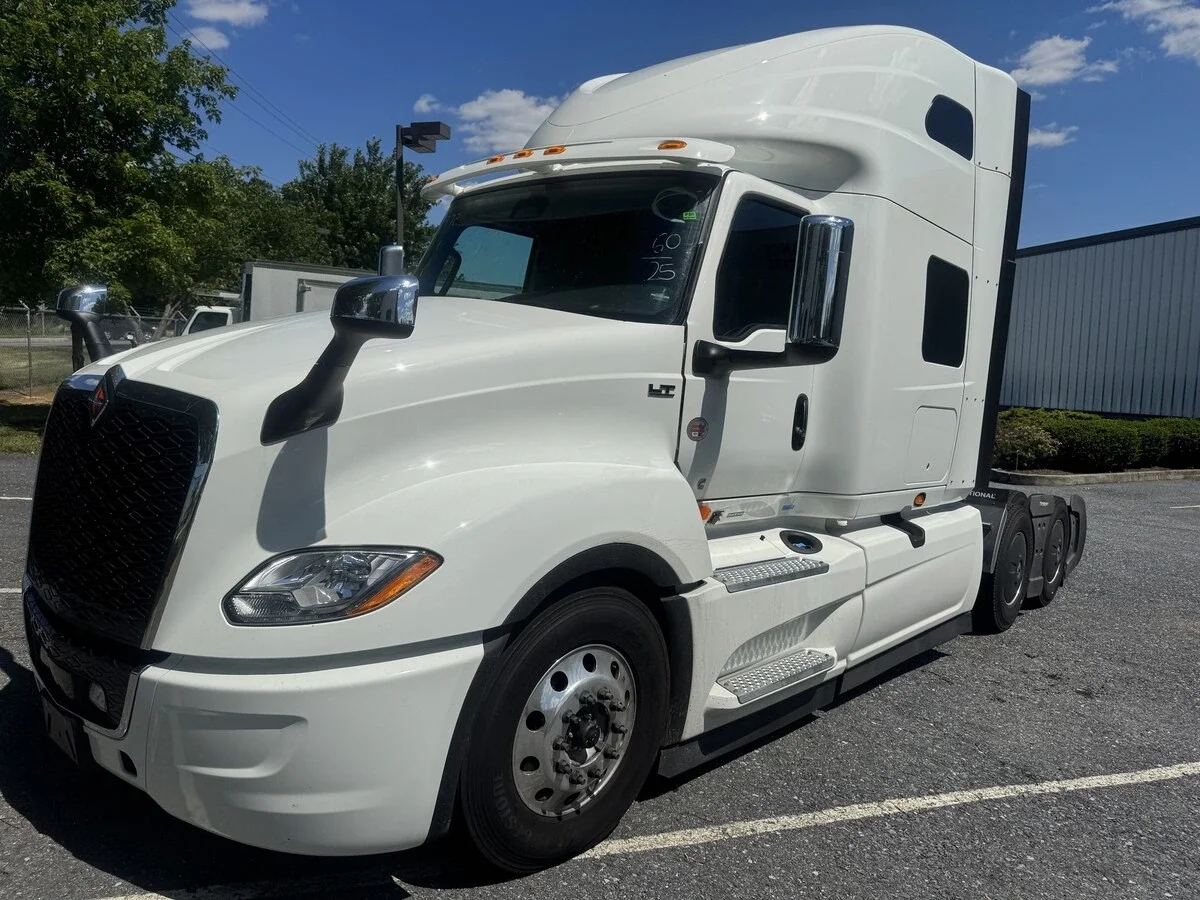 2027 International LT