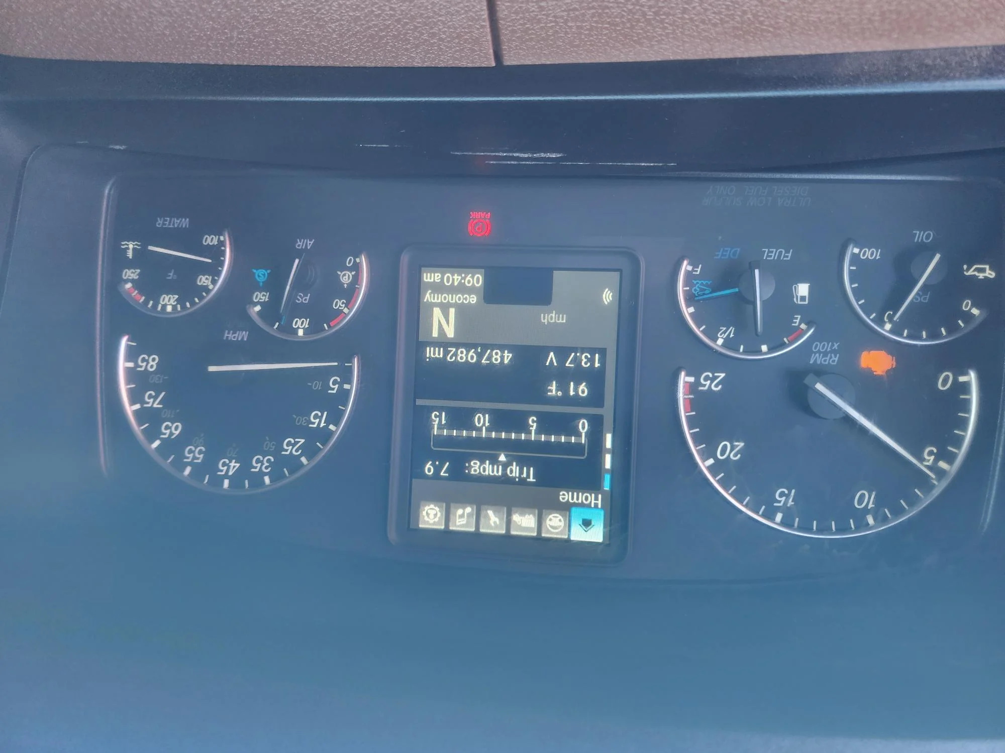 2021 Freightliner Cascadia in Fresno, CA — photo 8