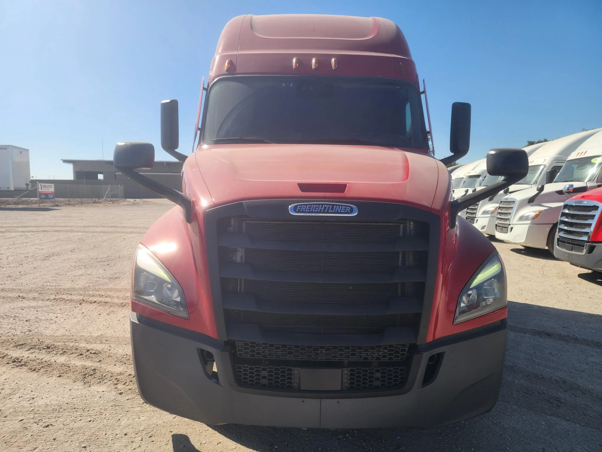 2021 Freightliner Cascadia in Fresno, CA — photo 20