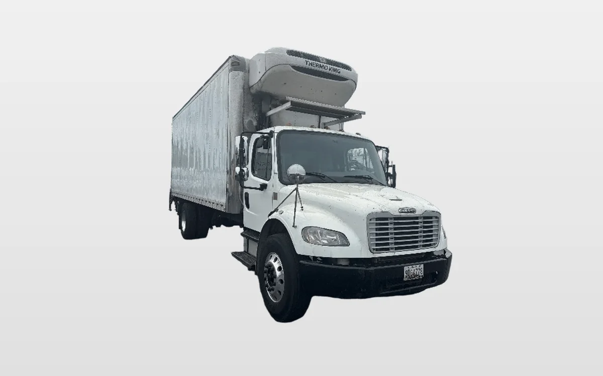 2019 Freightliner M2 106 - image 1