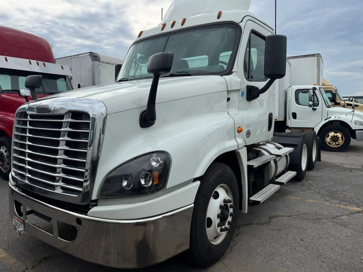2019 Freightliner Cascadia in Syracuse, NY