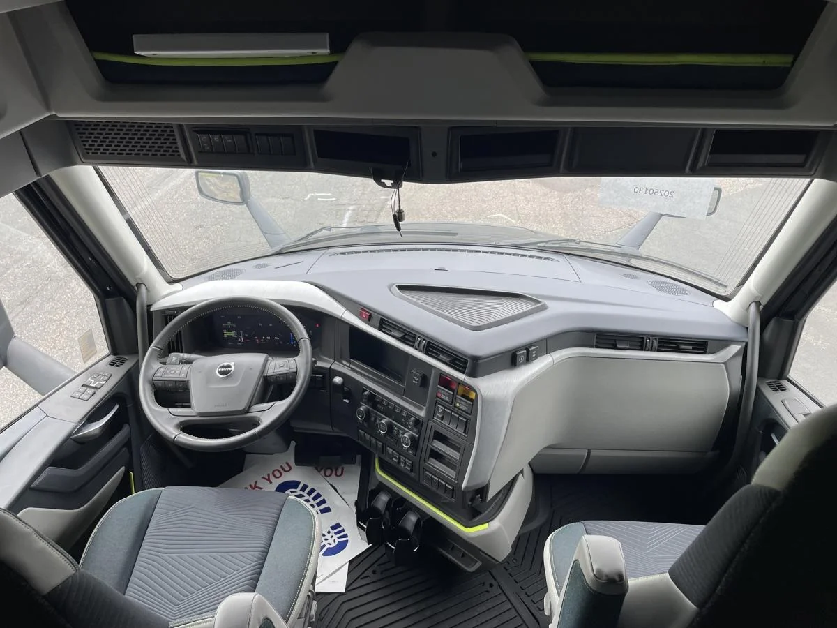 2025 Volvo in Sauk Rapids, MN — photo 9