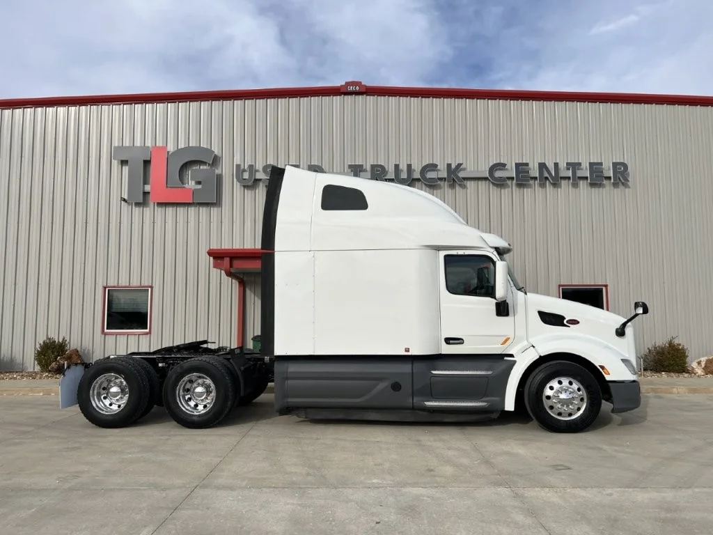 2021 Peterbilt 579 in Dayton, OH — photo 5