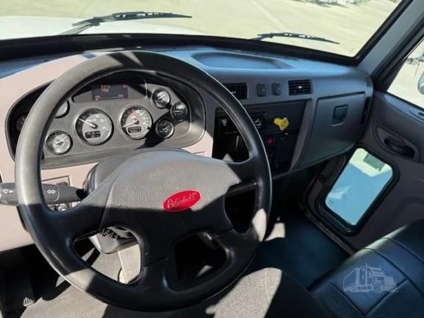 2020 Peterbilt in Salt Lake City, UT — photo 16