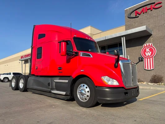 2022 Kenworth T680 in Omaha, NE