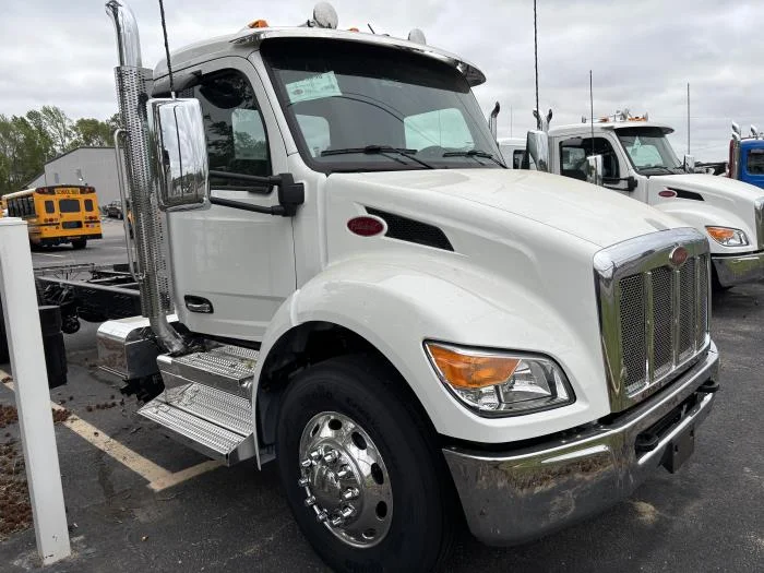 2026 Peterbilt 536 — photo 4
