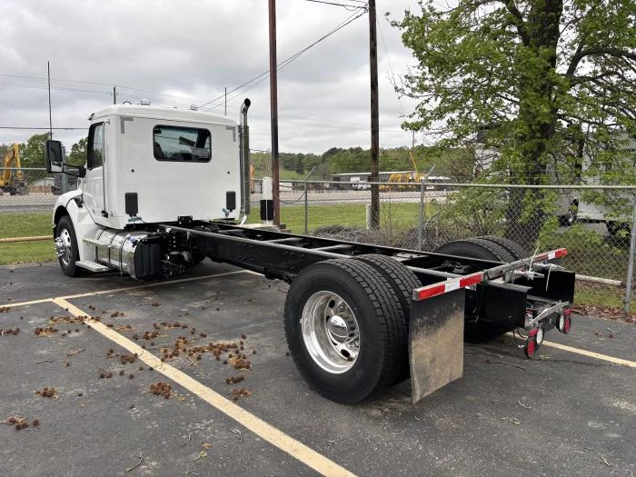 2026 Peterbilt 536 — photo 7