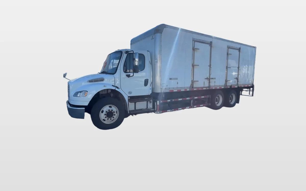 2017 Freightliner M2 106 - image 1