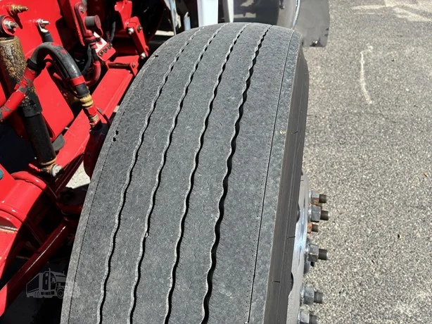 2023 Peterbilt 389 - image 31