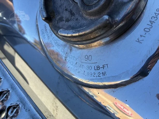 2023 Peterbilt 389 - image 33