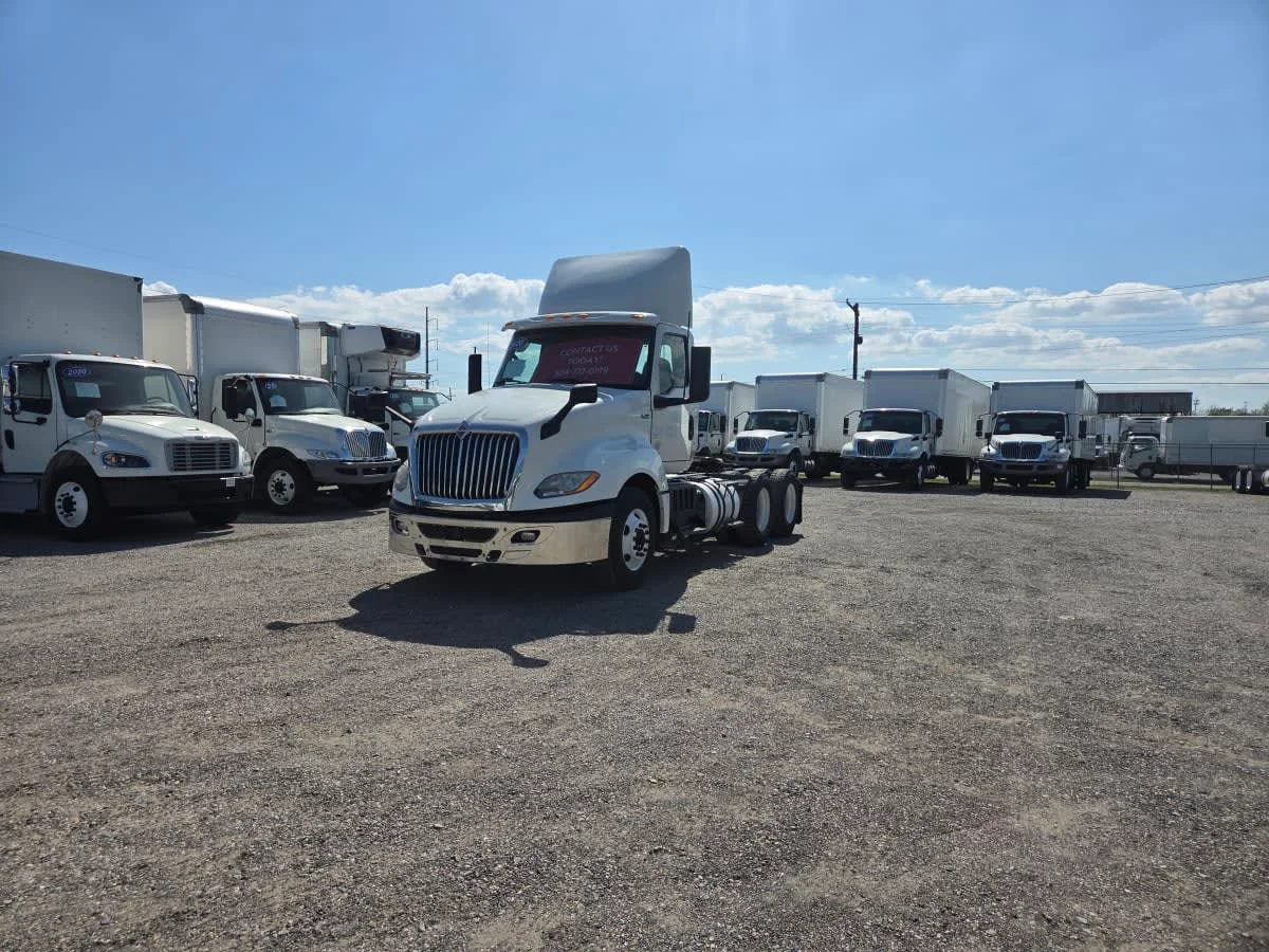 2020 International LT in St. Rose, LA