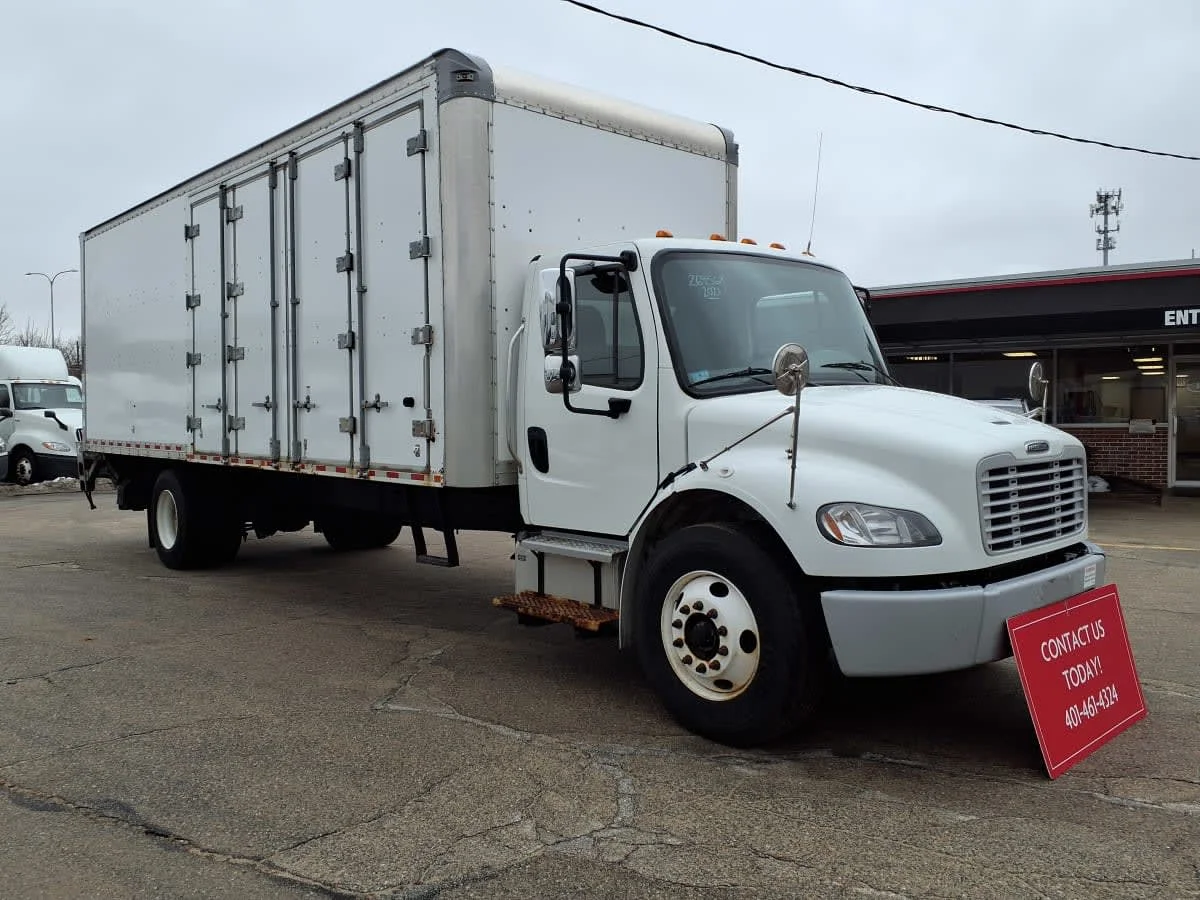 2021 Freightliner M2 106 - image 3