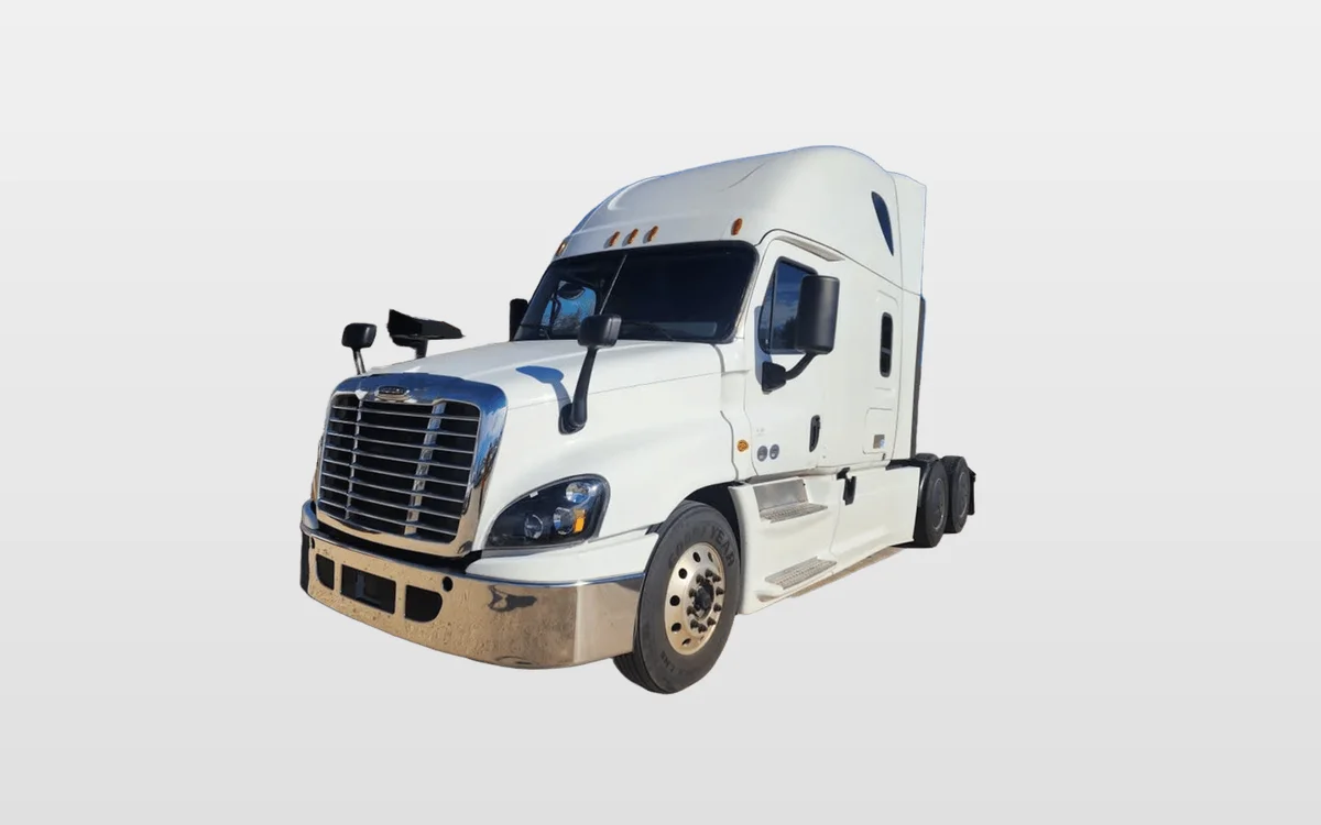 2019 Freightliner - image 1