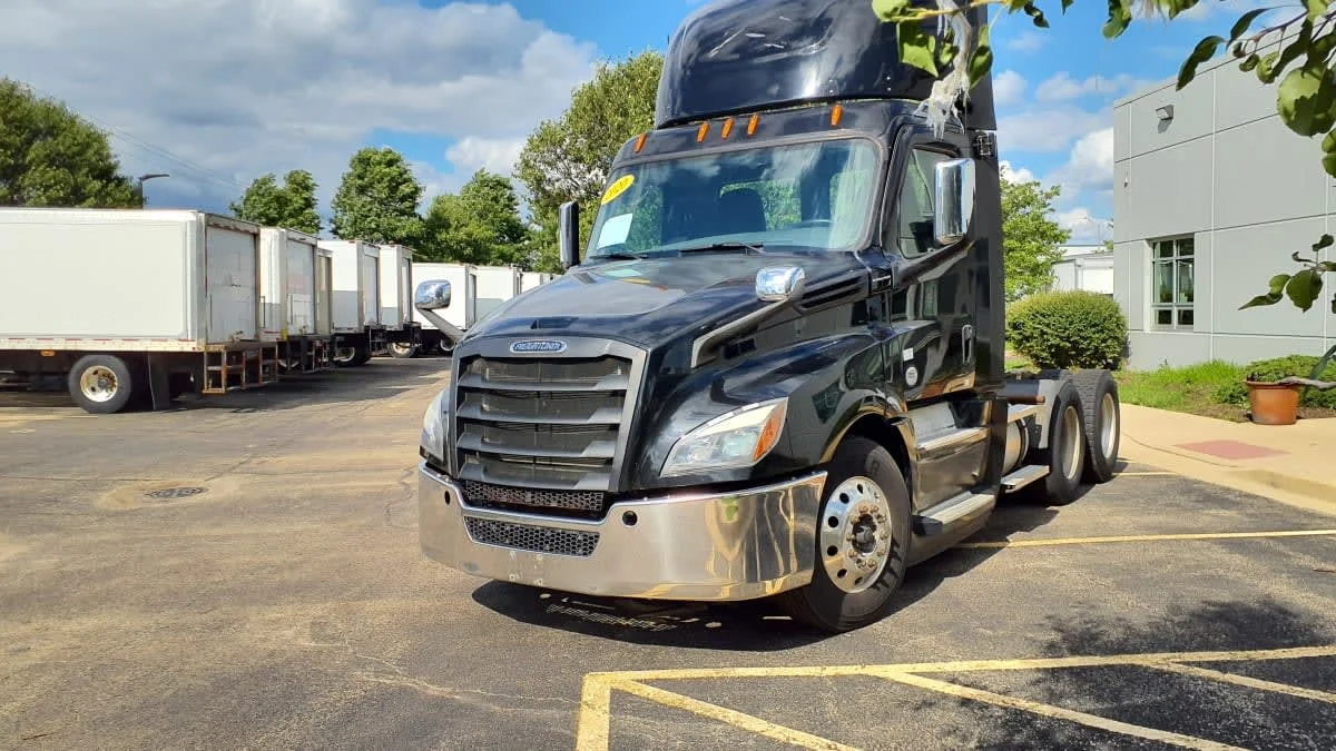2020 Freightliner Cascadia