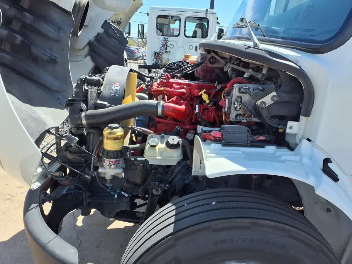 2020 Freightliner M2 106 - image 10