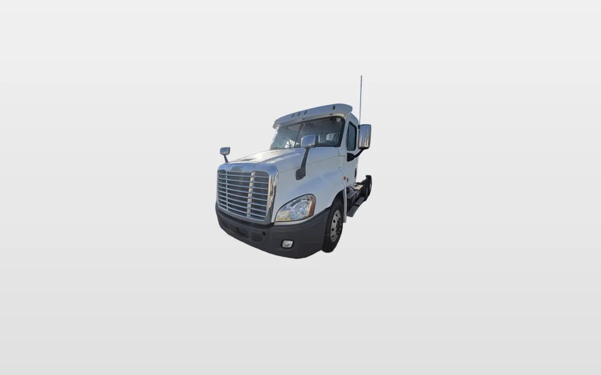 2018 Freightliner - image 1