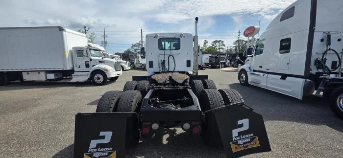 2023 Peterbilt 567 - image 6