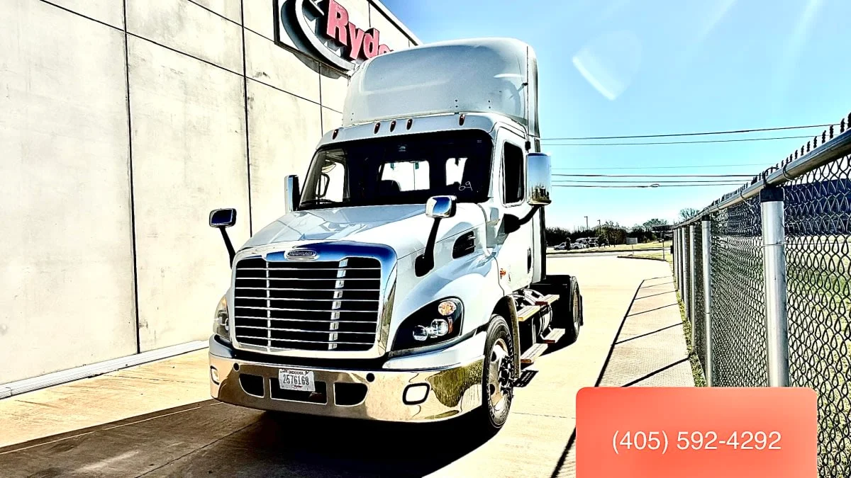 2018 Freightliner Cascadia in Oklahoma City, OK