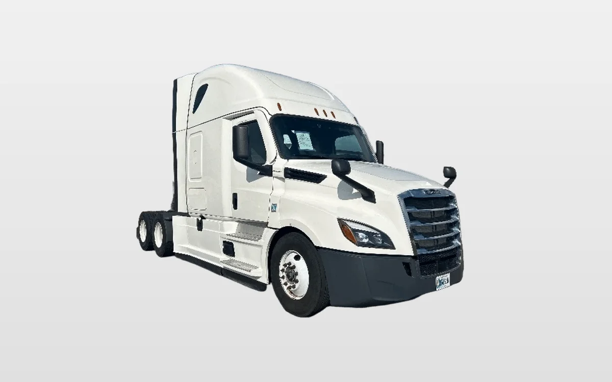 2022 Freightliner - image 1