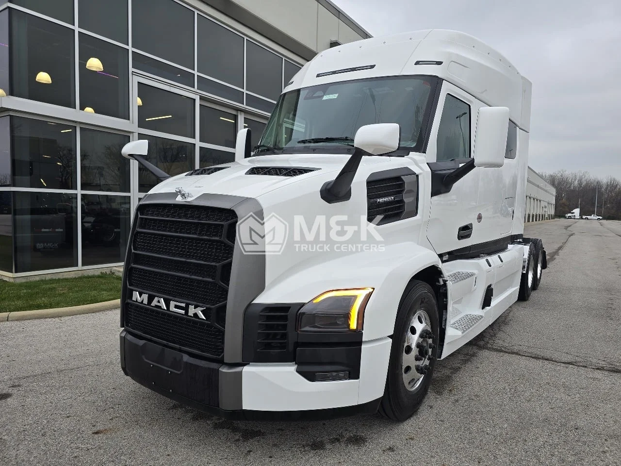 2026 Mack Pinnacle in Toledo, OH