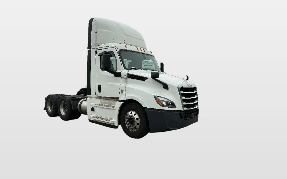 2020 Freightliner - image 1