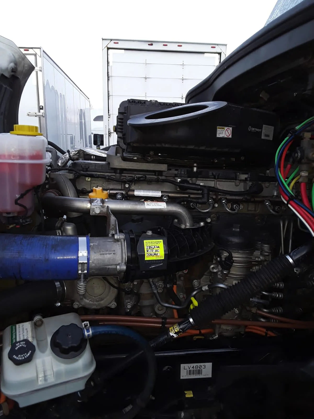 2020 Freightliner Cascadia - image 9