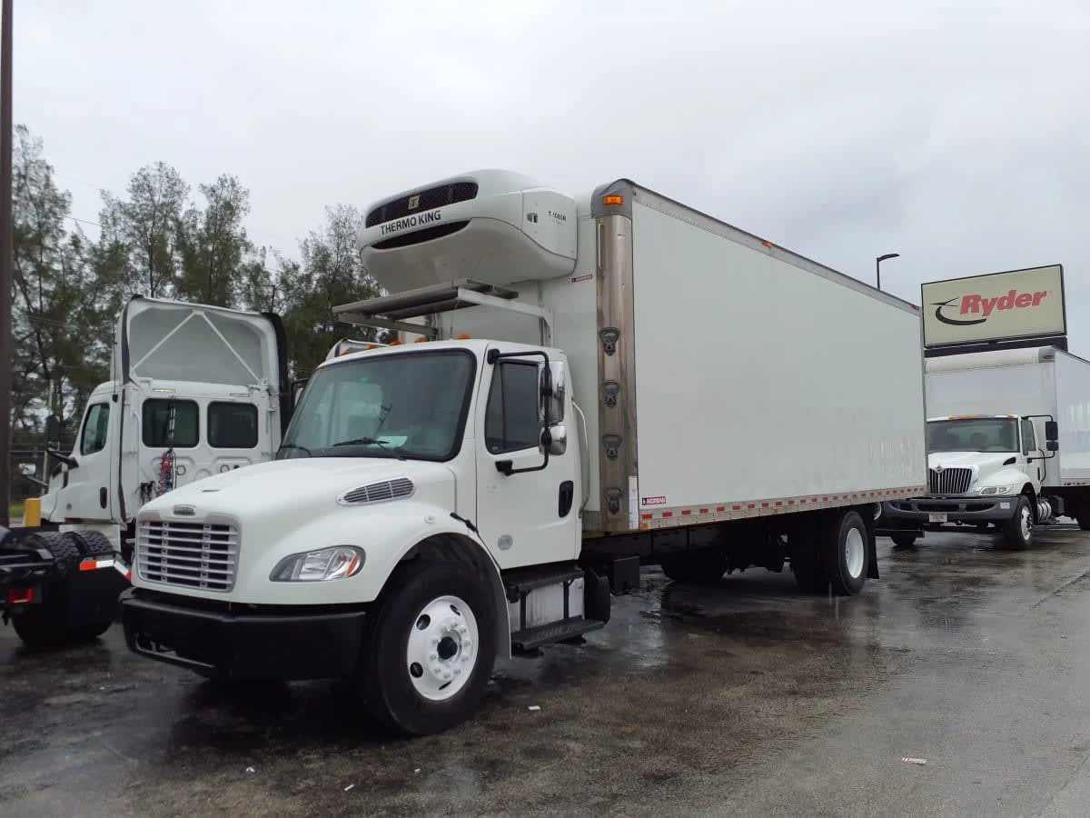 2020 Freightliner M2 106 in Miami, FL
