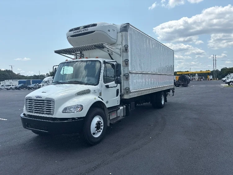 2020 Freightliner eM2 in Greenville, SC — photo 3